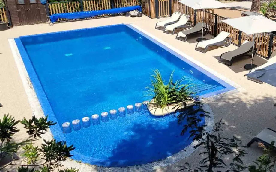 piscine camping à Sorède